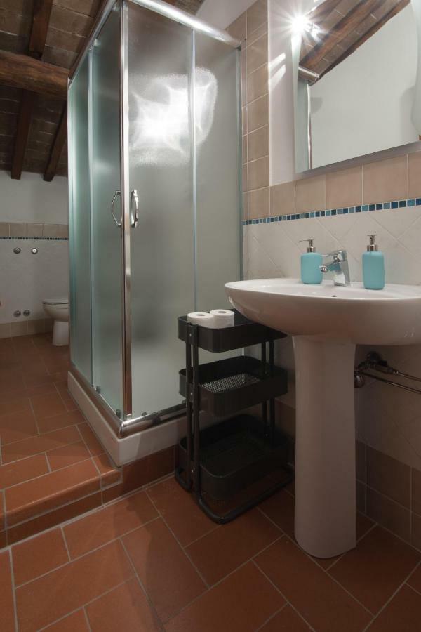 Charme Con Parcheggio Apartment Lucca Exterior photo