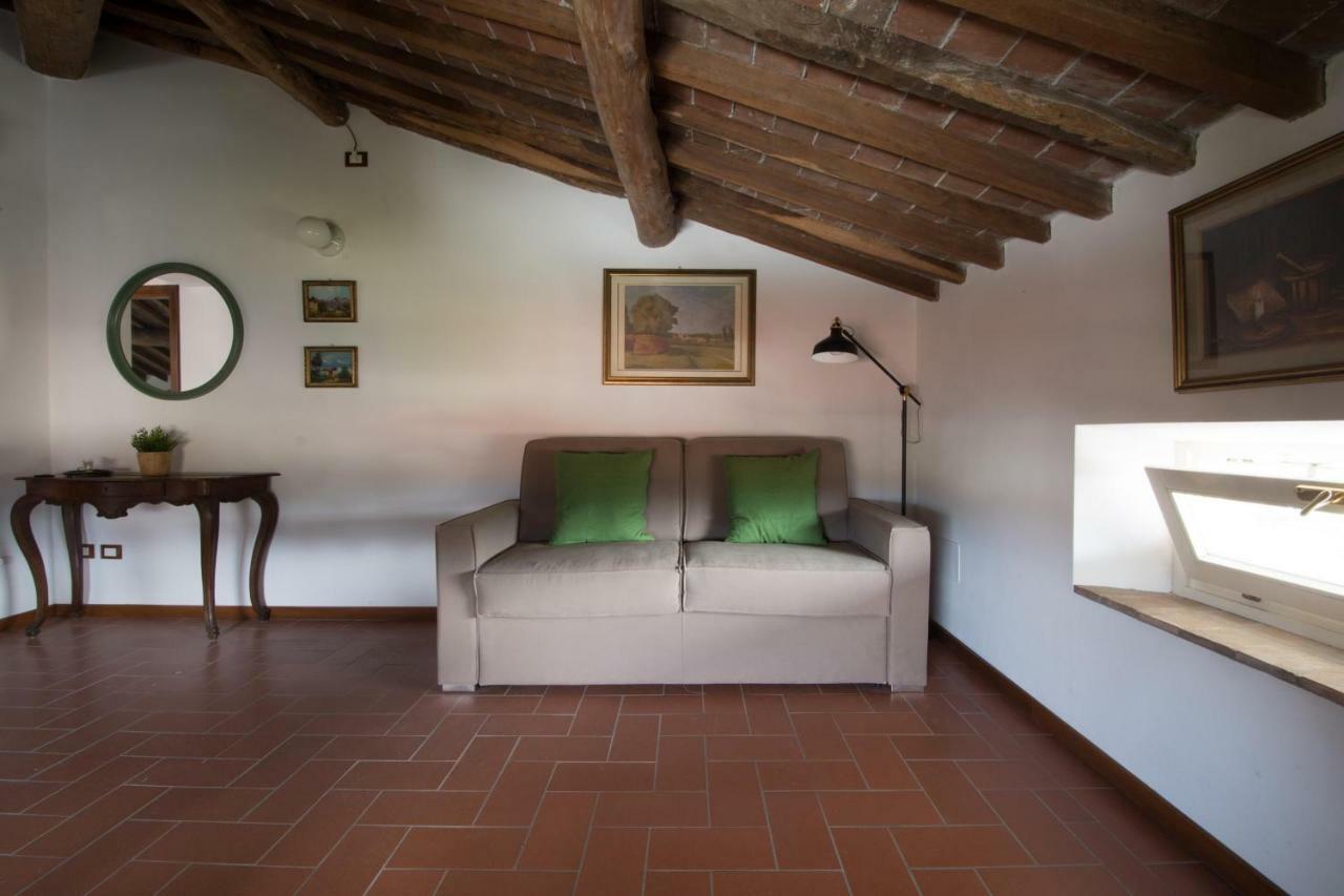 Charme Con Parcheggio Apartment Lucca Exterior photo
