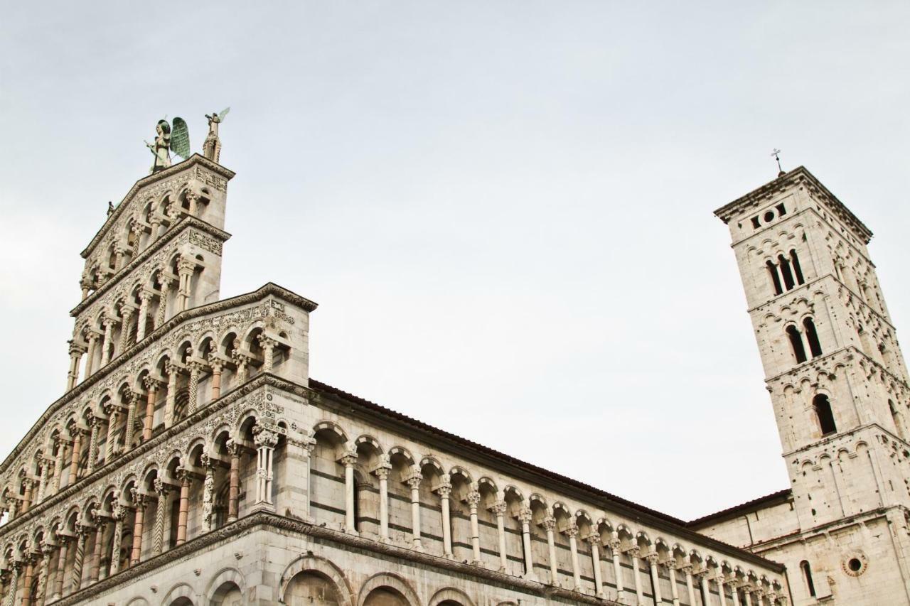 Charme Con Parcheggio Apartment Lucca Exterior photo